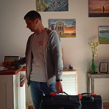 Rural Cuartamenteru Отель Поо-де-Льянес