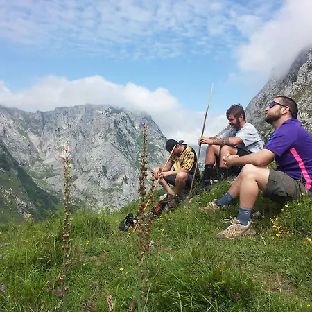 Rural Cuartamenteru 2* Поо-де-Льянес