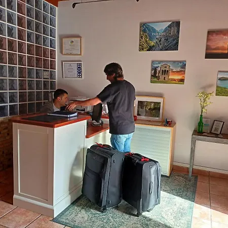 ホテル Rural Cuartamenteru