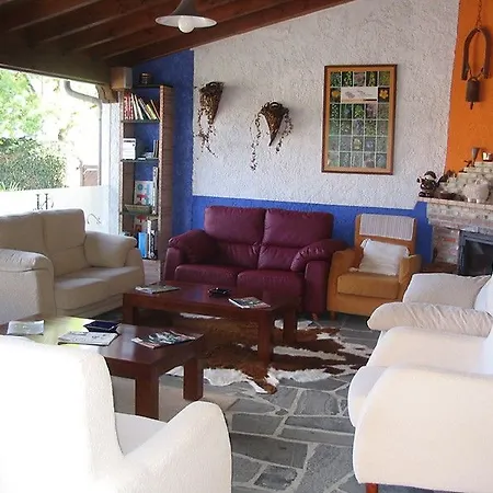 Rural Cuartamenteru Hotel Poo De Llanes