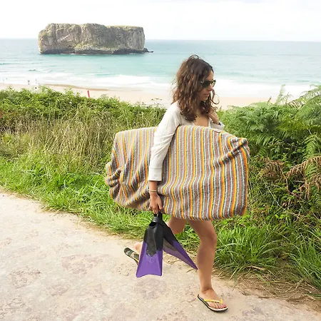 Rural Cuartamenteru Hotel Poo De Llanes