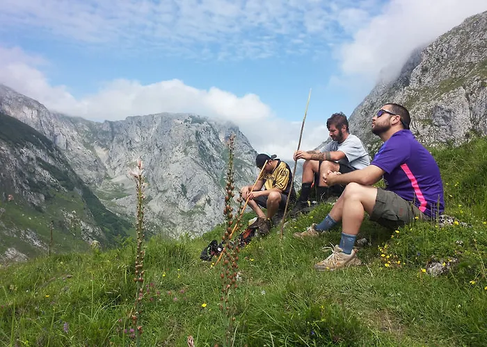 Rural Cuartamenteru 2* Póo