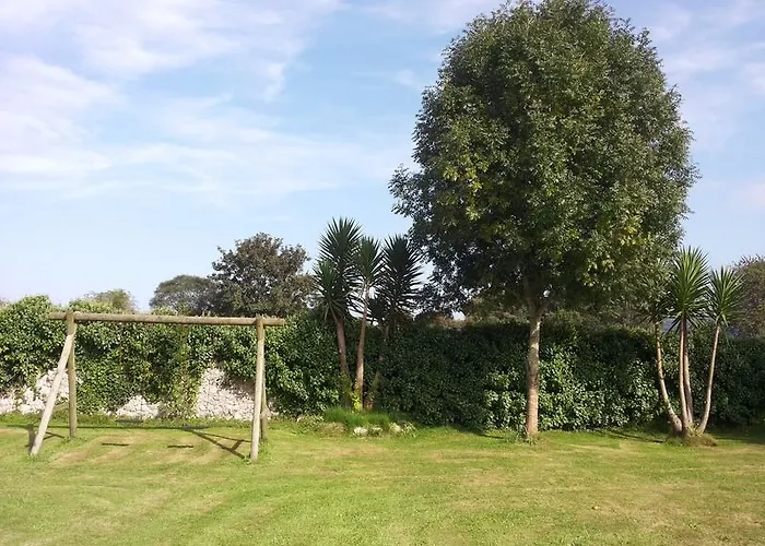 Rural Cuartamenteru Hotel 2*