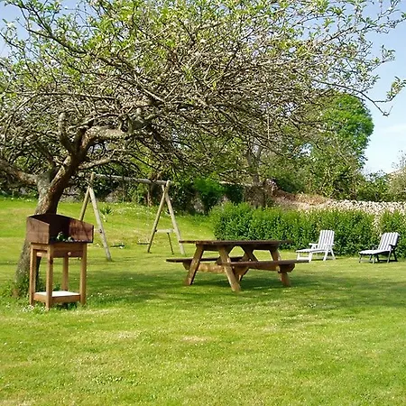 Hotel Rural Cuartamenteru