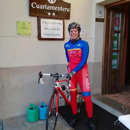 Rural Cuartamenteru Hotel Poo De Llanes