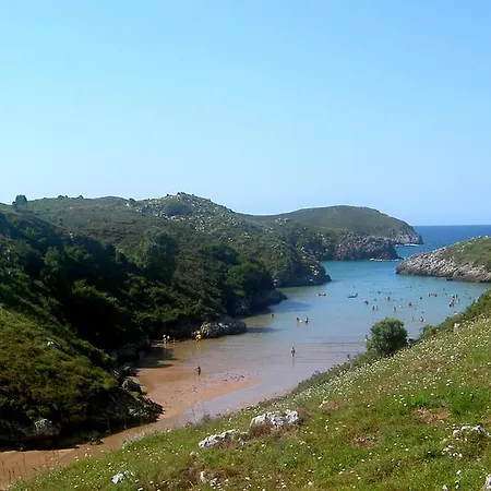 Rural Cuartamenteru 2* Poo De Llanes