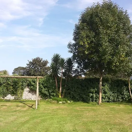 Rural Cuartamenteru Hotel 2*