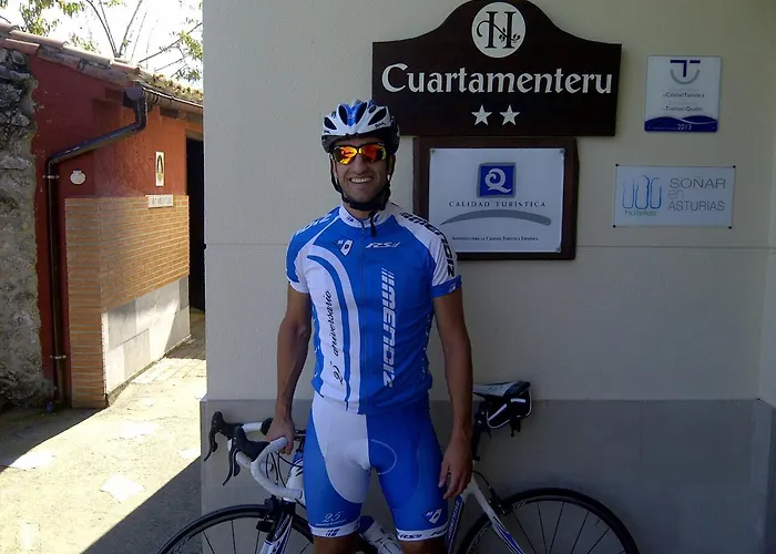 Hotel Rural Cuartamenteru 2*