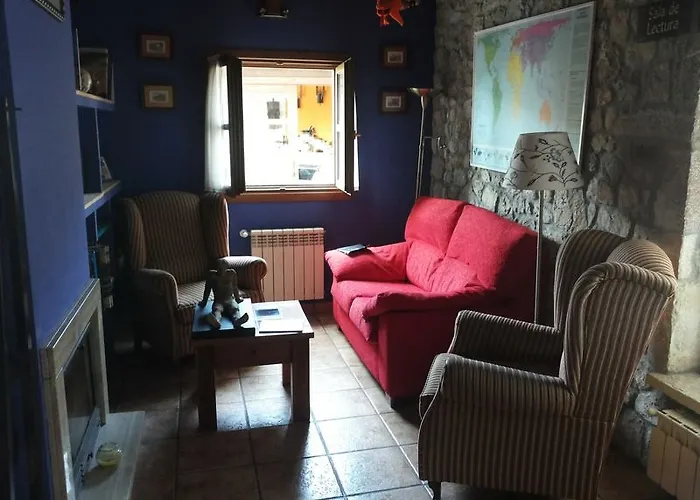 Rural Cuartamenteru Hotel